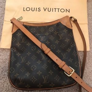 Louis Vuitton Cross body